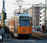 JumboTram 4811 linea 14 fermata Pzza Tirana, ex capolinea 10/02/2001  foto 2001 A.Bosetti